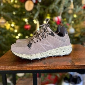 New Balance Women's Fresh Foam Crag Trail V1 Sneaker